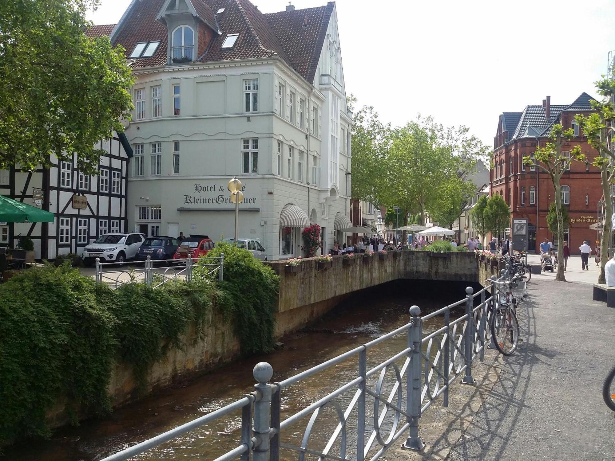 Hotel & Cafe Kleinergruenauer Bad Salzuflen Bagian luar foto